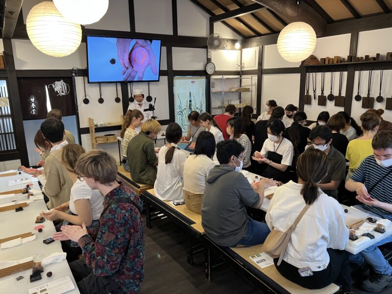 実地見学（和菓子作り・東山散策）